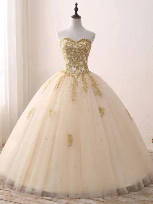 Glamorous Ball Gown Strapless Sleeveless Lace - Up Back Long Length Quinceanera Dresses