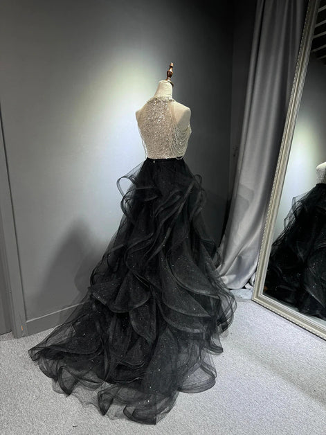 Glamorous Ballgown Halter-Neck Sequin-Tulle Ruffled-Skirt Back-Zip Train Length Evening Dresses