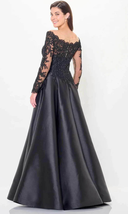 Glamorous Ballgown Off-Shoulder Long-Sleeve Lace-Back Black Satin Floor-Length Mother of the Bride Dresses