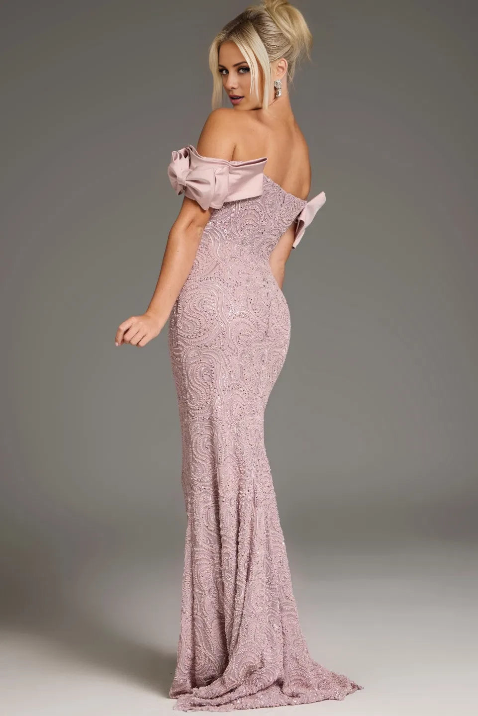Glamorous Mermaid Off-Shoulder Bow-Accent Sequin-Pattern Long Length Evening Dresses
