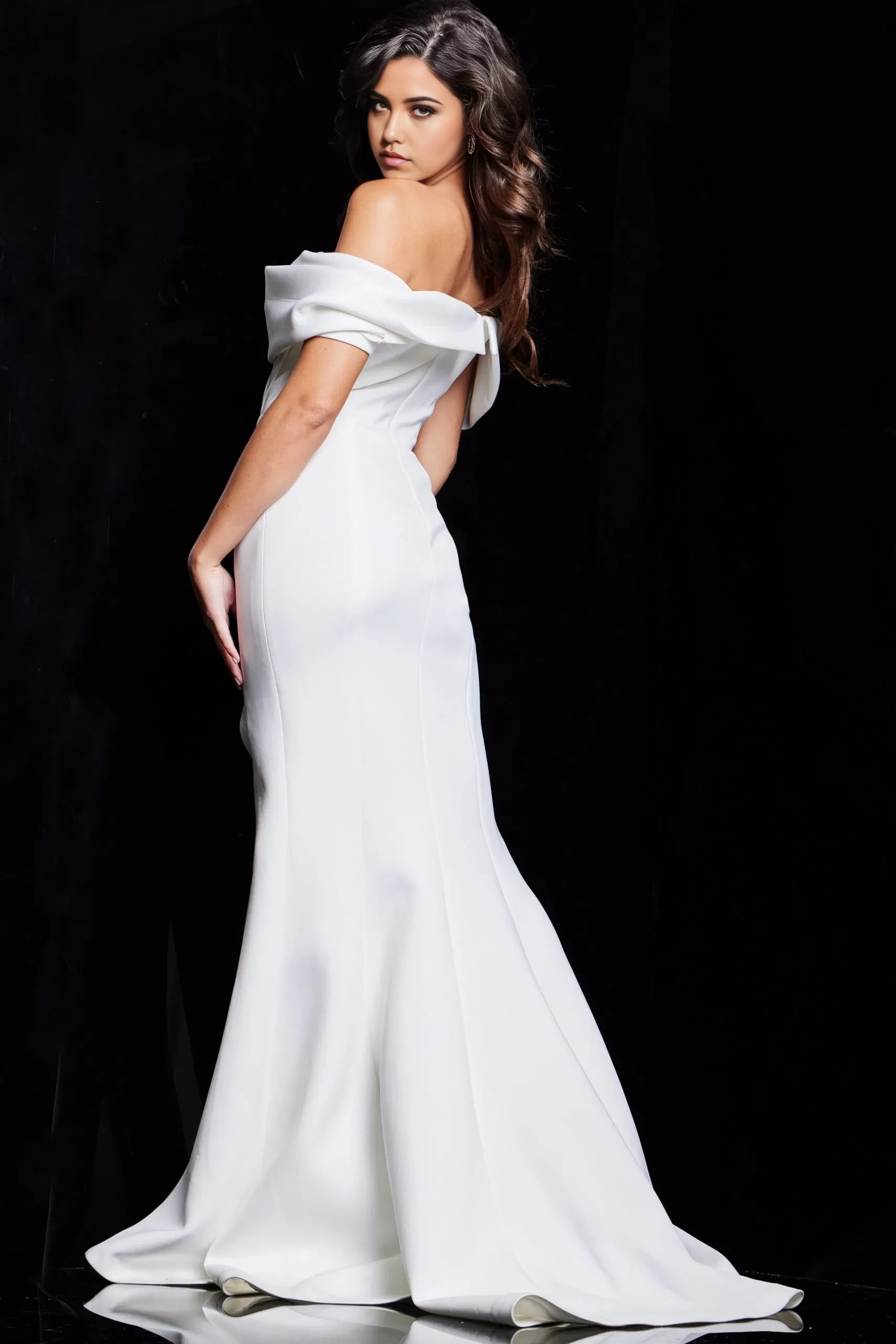 Glamorous Mermaid Off-Shoulder Pleated-Bodice High-Slit Long Length Evening Dresses