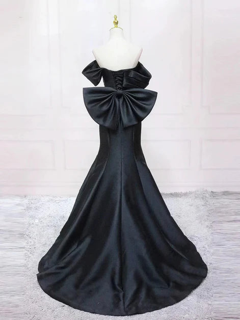 Glamorous Mermaid Off-Shoulder Satin Oversized-Bow Lace-Up Back Train Length Evening Dresses