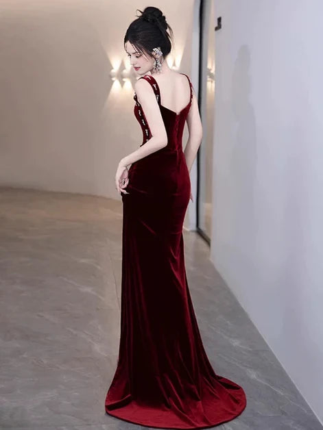 Glamorous Mermaid Spaghetti-Strap Velvet Crystal-Accent Back-Zip Train Length Evening Dresses