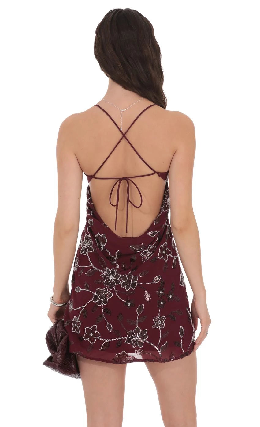 Glamorous Sheath Halter-Neck Sleeveless Crisscross-Back Short Length Homecoming Dresses