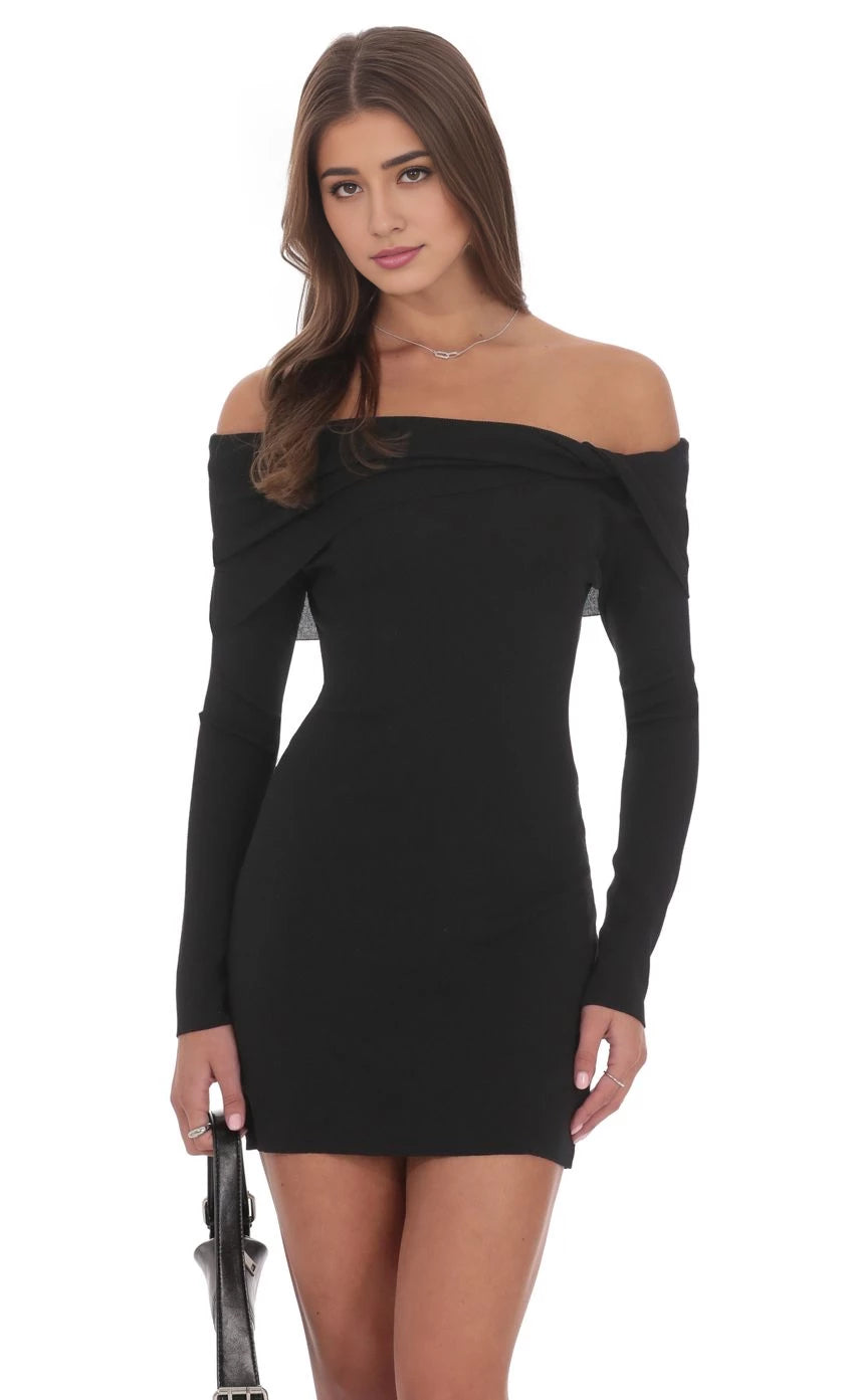 Glamorous Sheath Off-Shoulder Long-Sleeve Short Length Homecoming Dresses