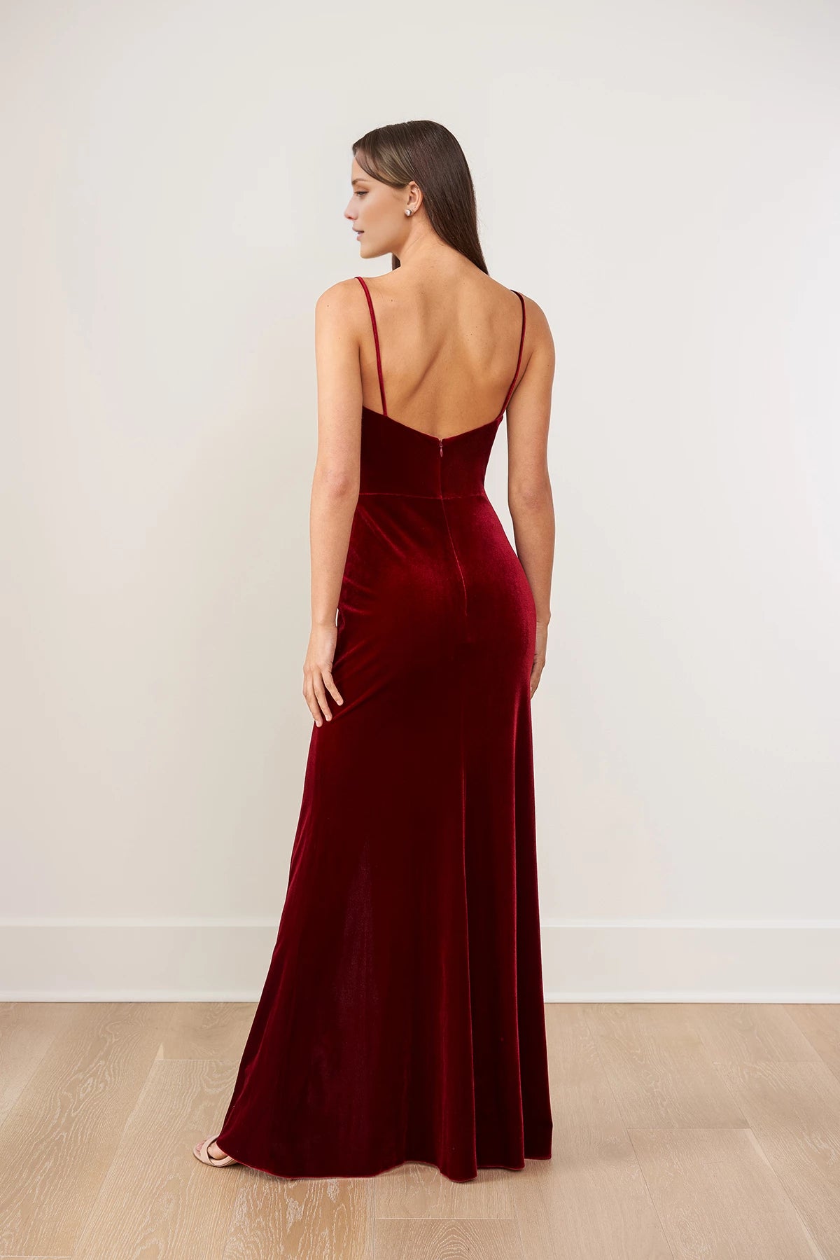 Glamorous Velvet Fit and Flare Gown with V-Notch Square Neckline and Spaghetti Straps Bridesmaid Dresses