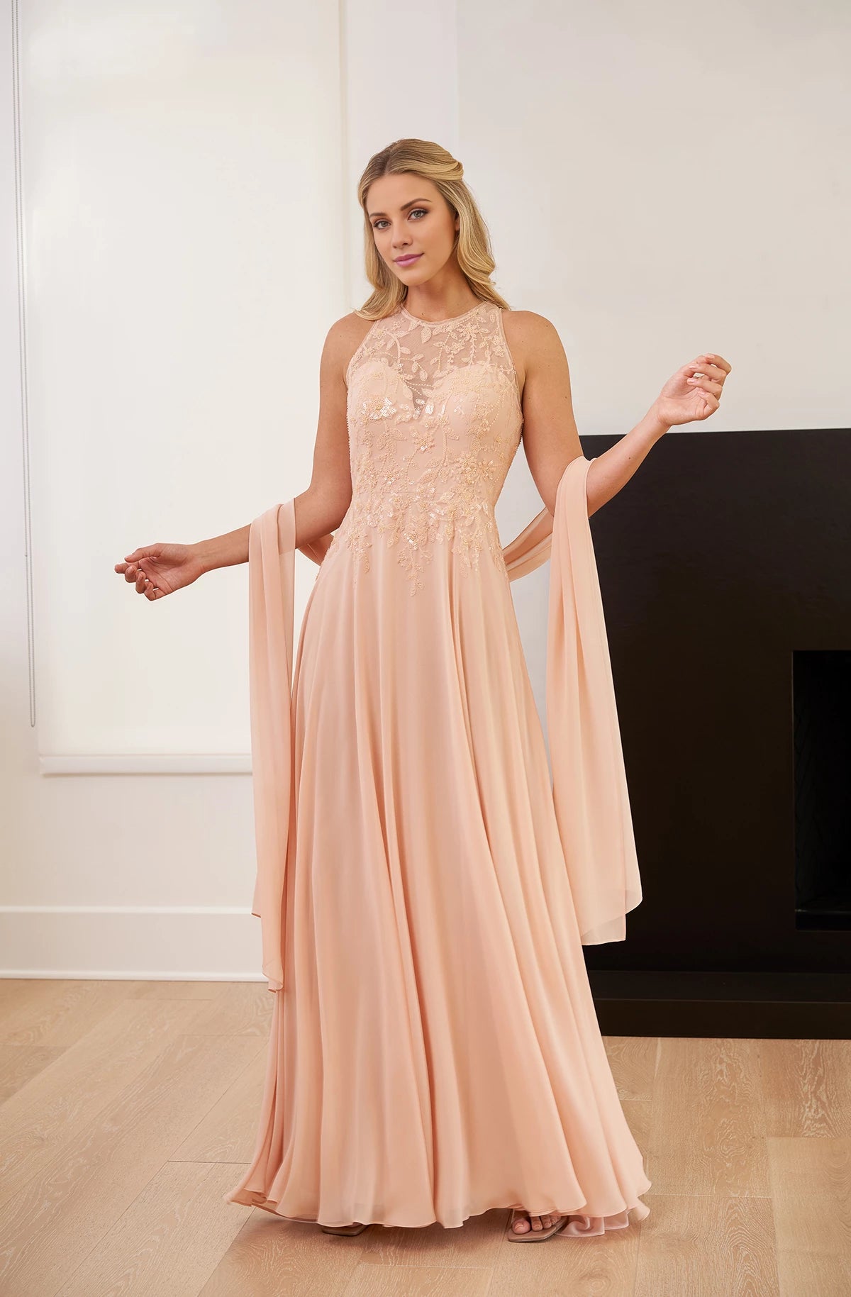Graceful A-line Gown with V-Neckline Mother of the Bride Dresses