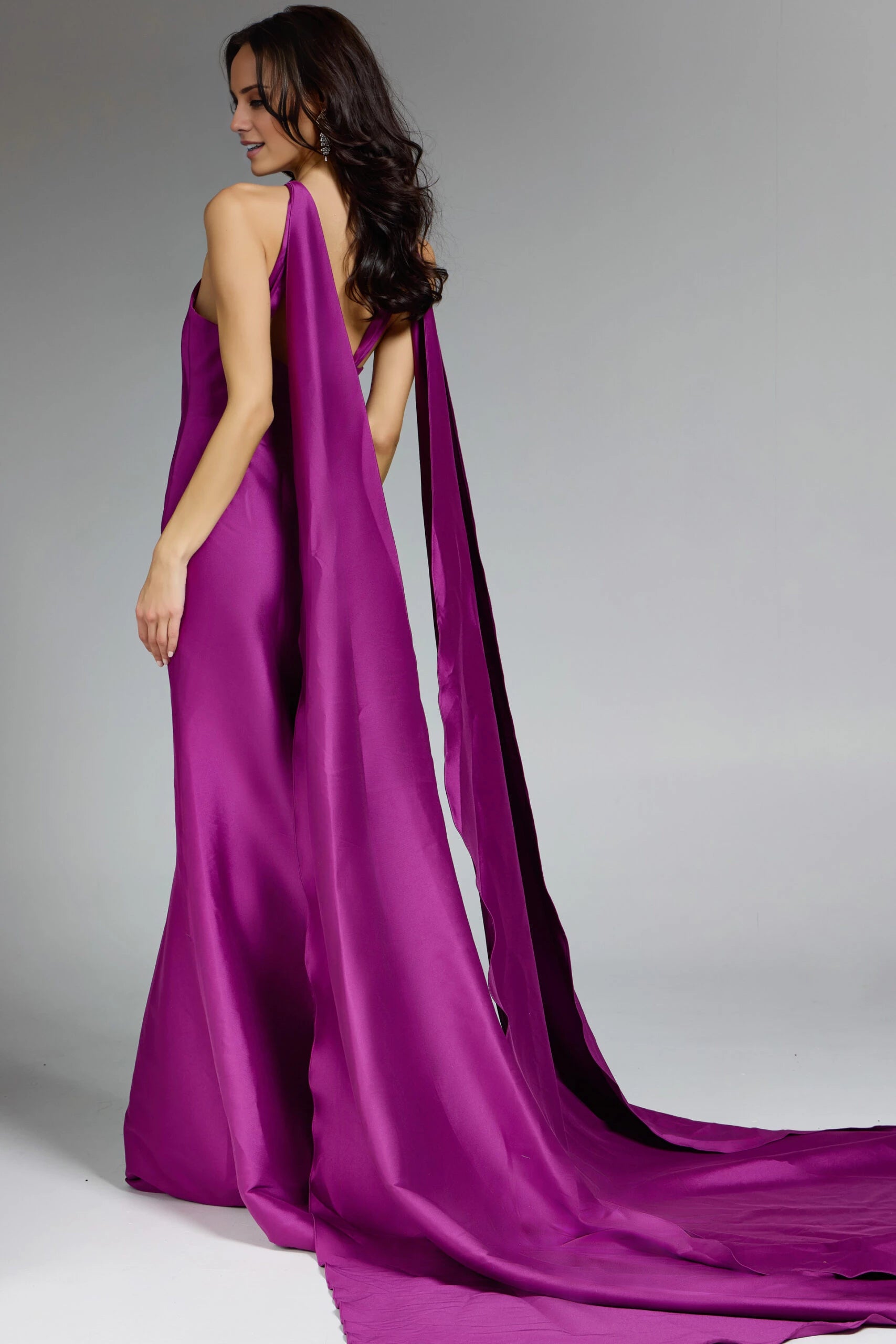Halter Neck Gown With Flowing Train Evening Dresses