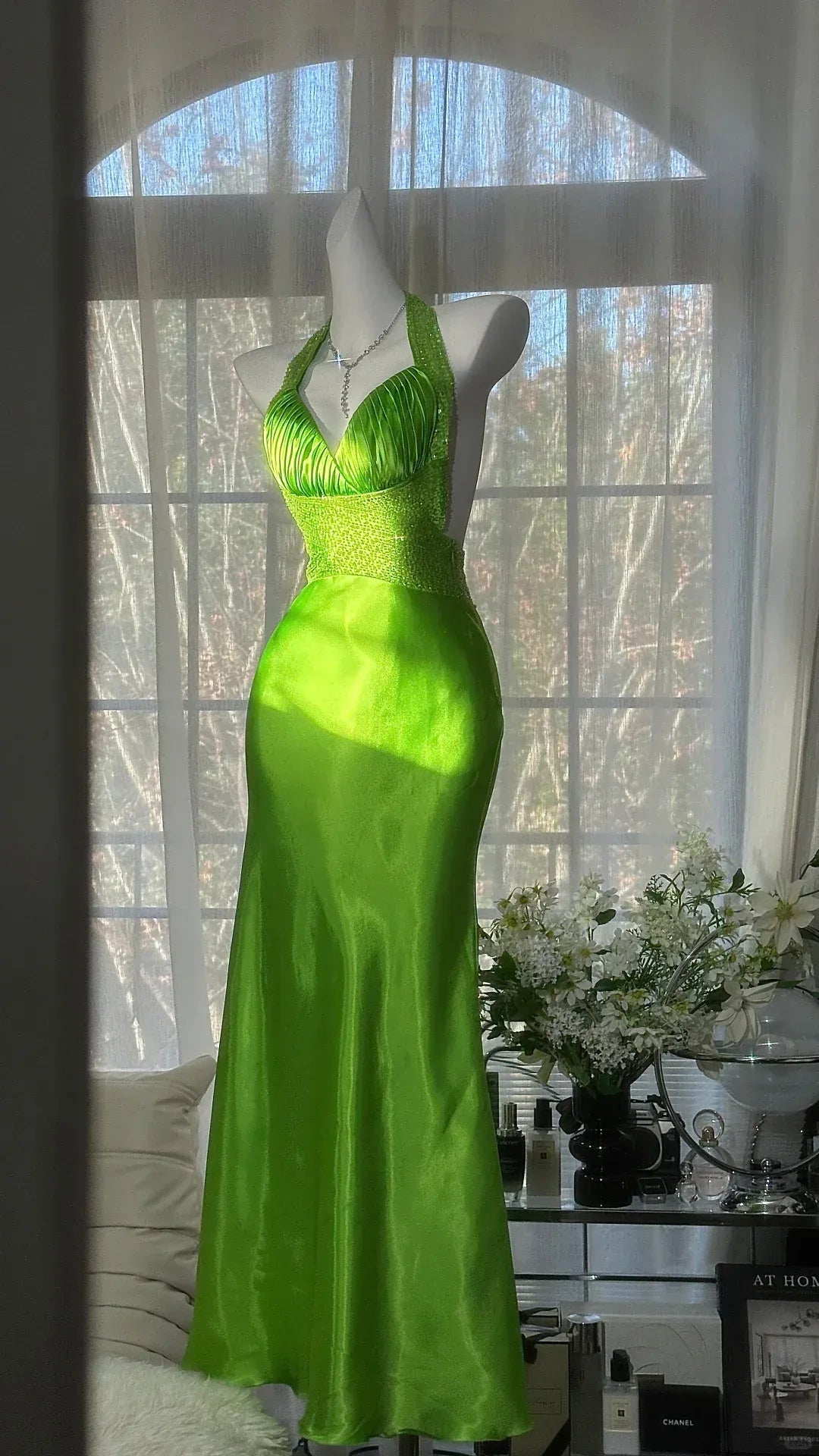 Head-Turning Mermaid Halter V-Neck Beaded Waist Lime Green Satin Gown