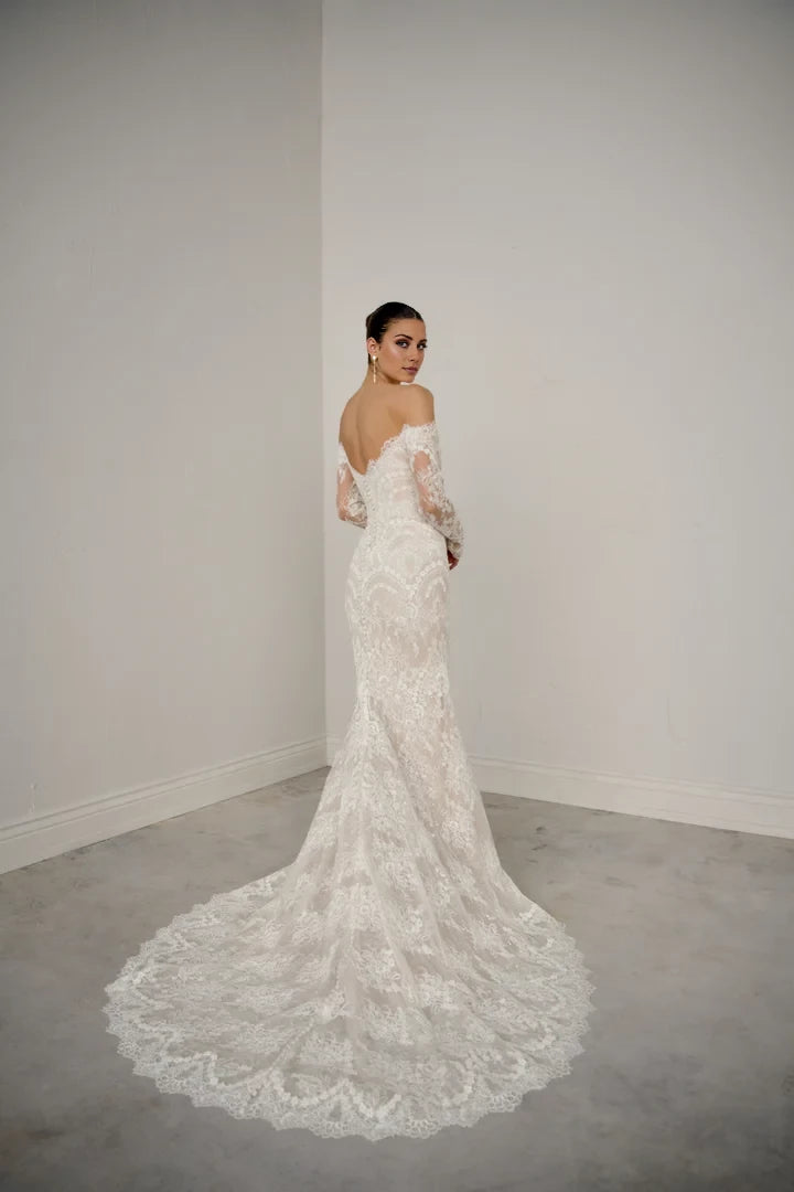 Lace Fit Flare Dress with Sweetheart Off-Shoulder Long Sleeves Wedding Dresses