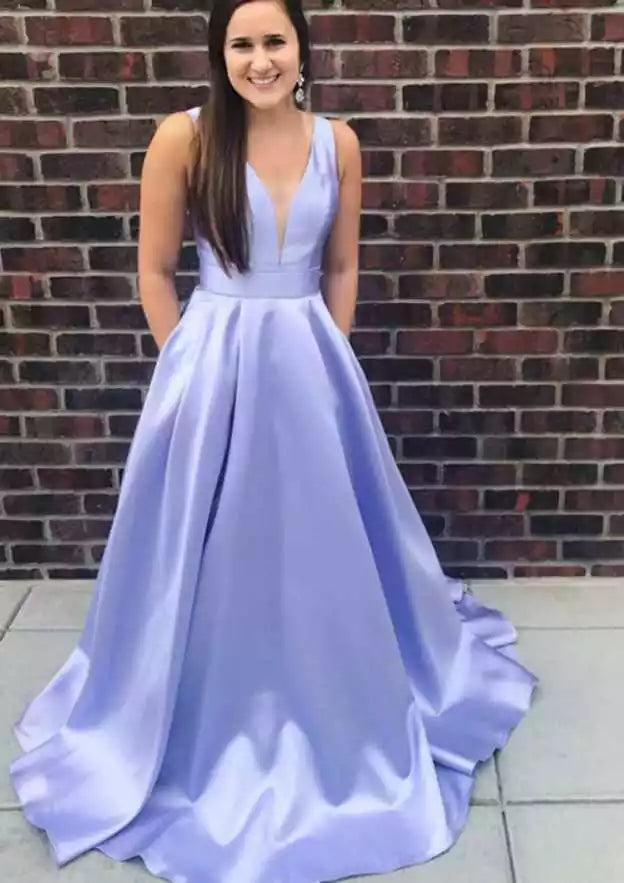 Lavender Satin V-Neck Ball Gown with Bow Back – Soft & Elegant Evening Party Dress
