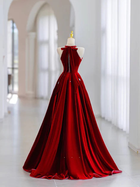 Luxurious A-Line Halter-Neck Velvet Crystal-Accent Bow-Back Train Length Evening Dresses