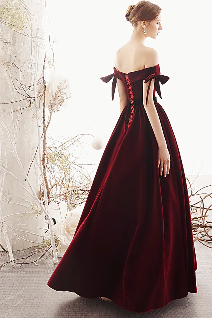 Luxurious Ballgown Off-Shoulder Bow-Accent Contrast-Lace-Up Back Floor-Length Evening Dresses
