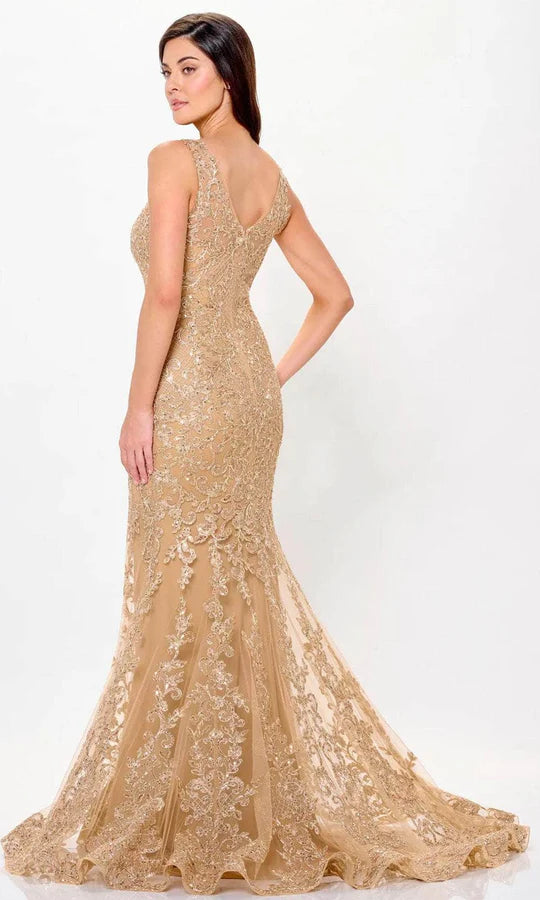 Luxurious Mermaid V-Neck Sleeveless-Zip-Back Champagne Tulle Beaded Floor-Length Mother of the Bride Dresses