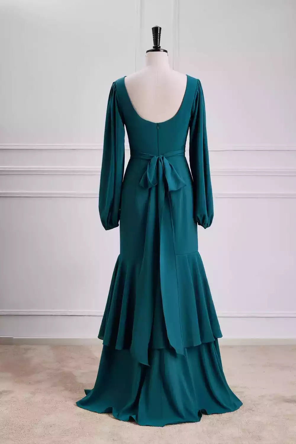 Luxurious Teal Chiffon Gown with Puff Sleeves & Tiered Mermaid Silhouette