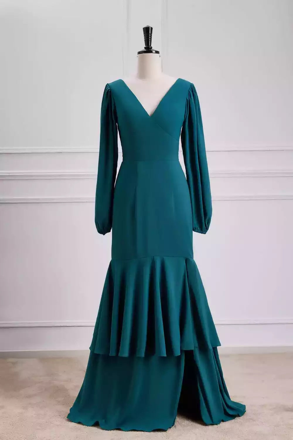 Luxurious Teal Chiffon Gown with Puff Sleeves & Tiered Mermaid Silhouette