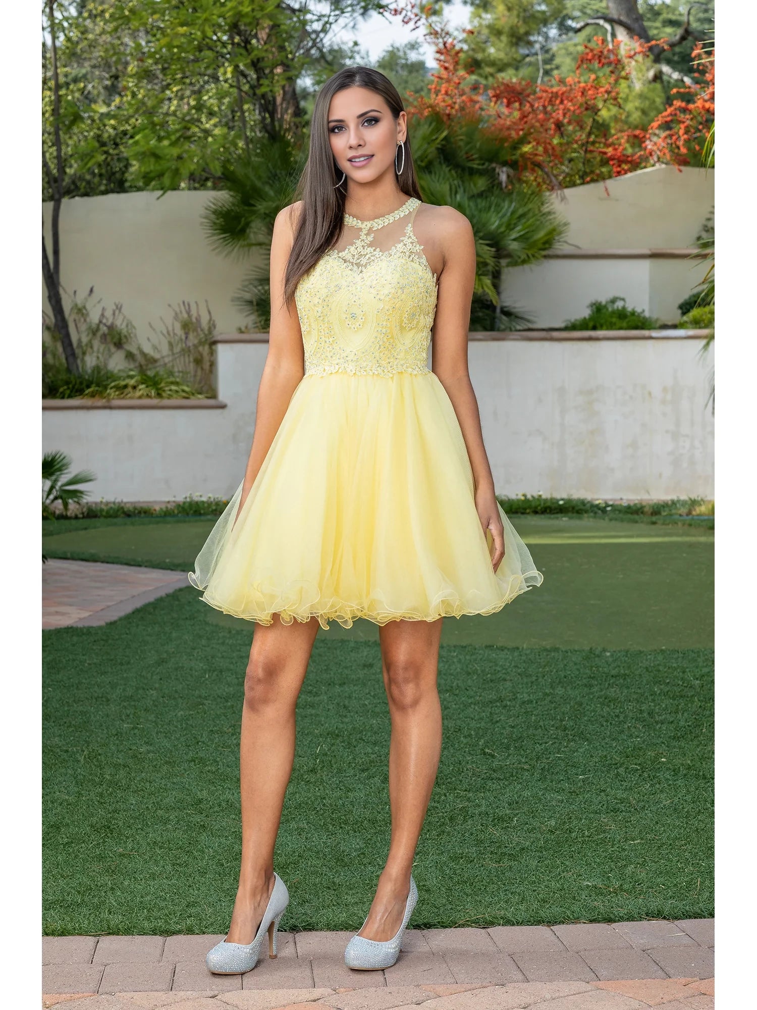 Luxury Ball Gown Scoop Neck Sleeveless Back Zip Short-Mini Homecoming Dress