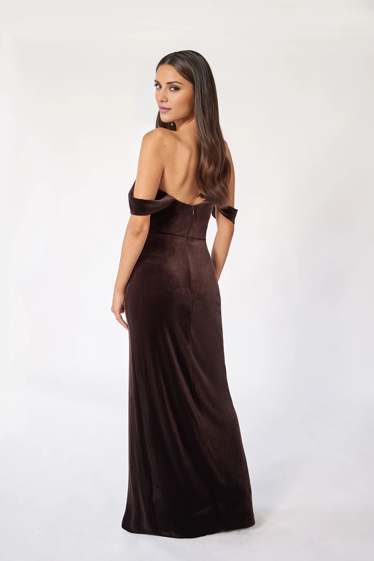 Minimalist Off the Shoulder Sleeveless Back Zip Floor-Length Side Slit Bridesmaid Dress