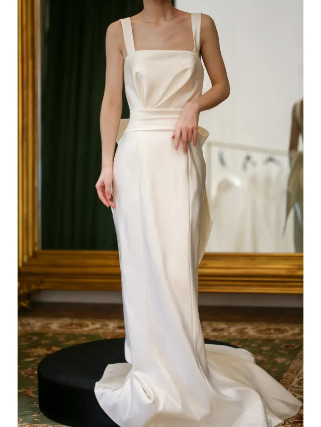 Minimalist Sheath Square-Neck Wide-Strap Ruched Bow-Back Floor-Length Prom Dresses