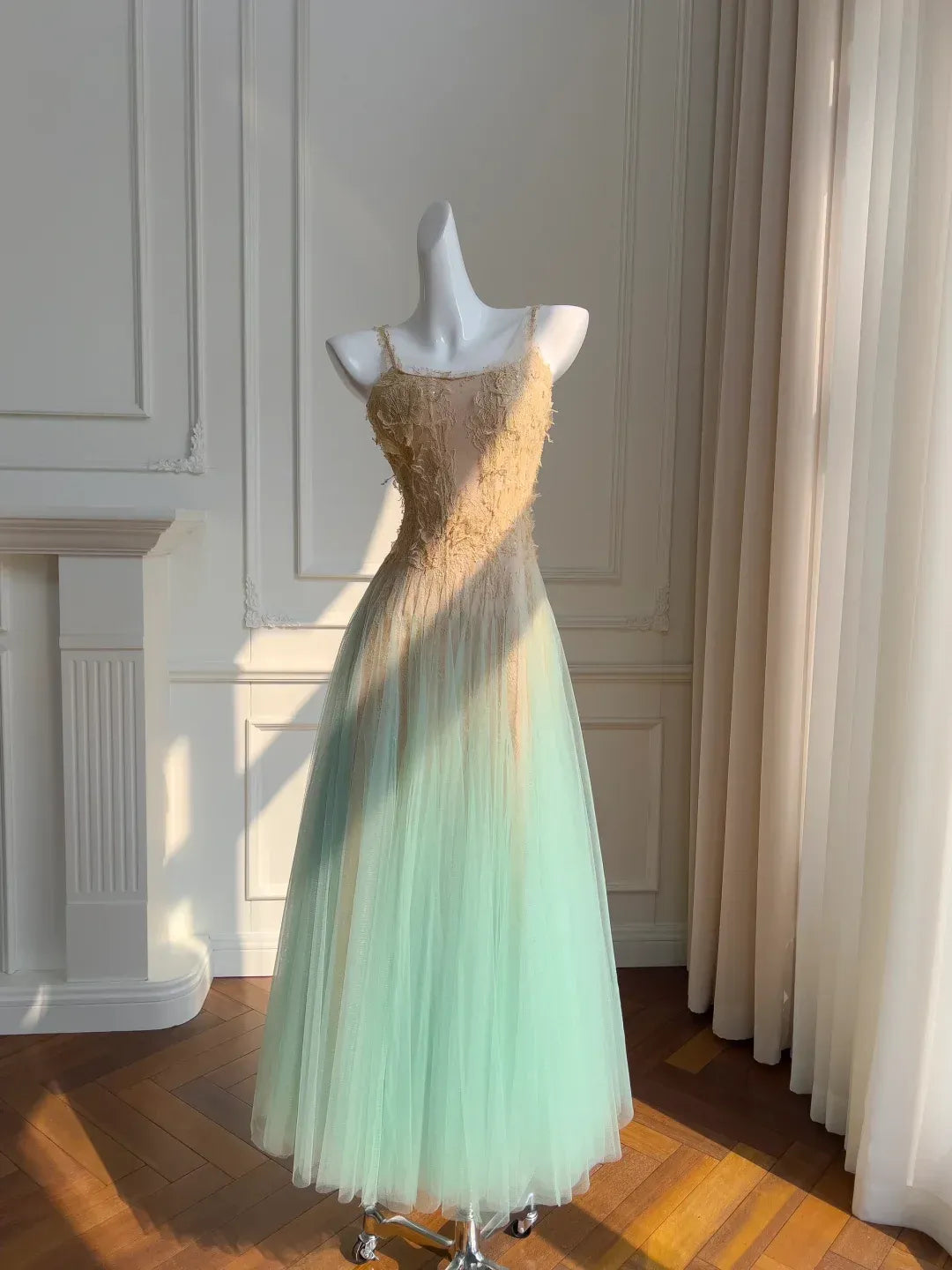Mint Green Tulle Lace Midi Dress – Spaghetti Strap Formal Gown for Prom & Wedding Guest