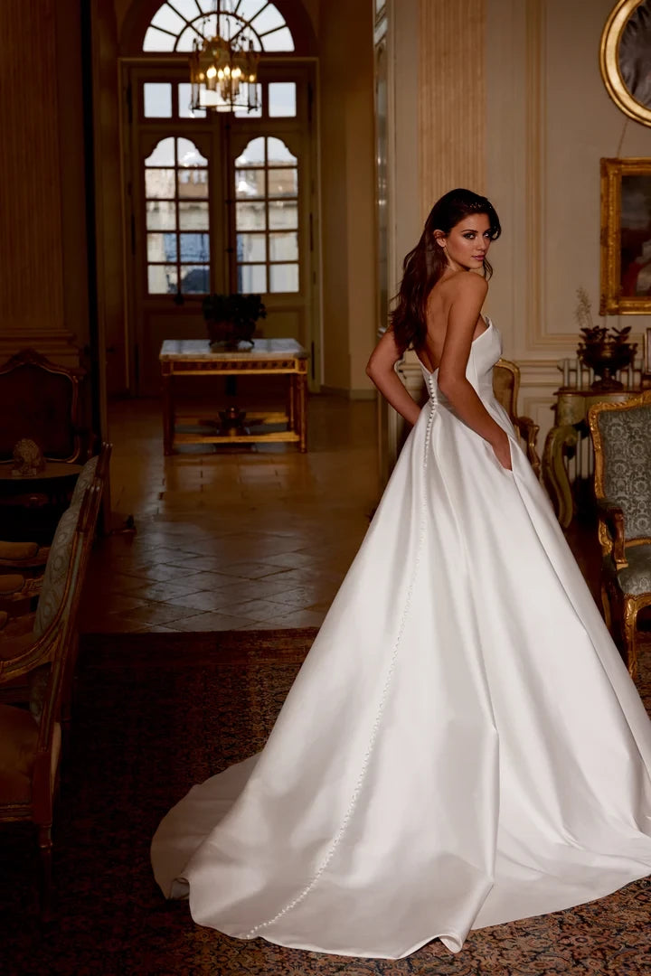 Modern A-Line Gown with Strapless Notch Neckline Wedding Dresses