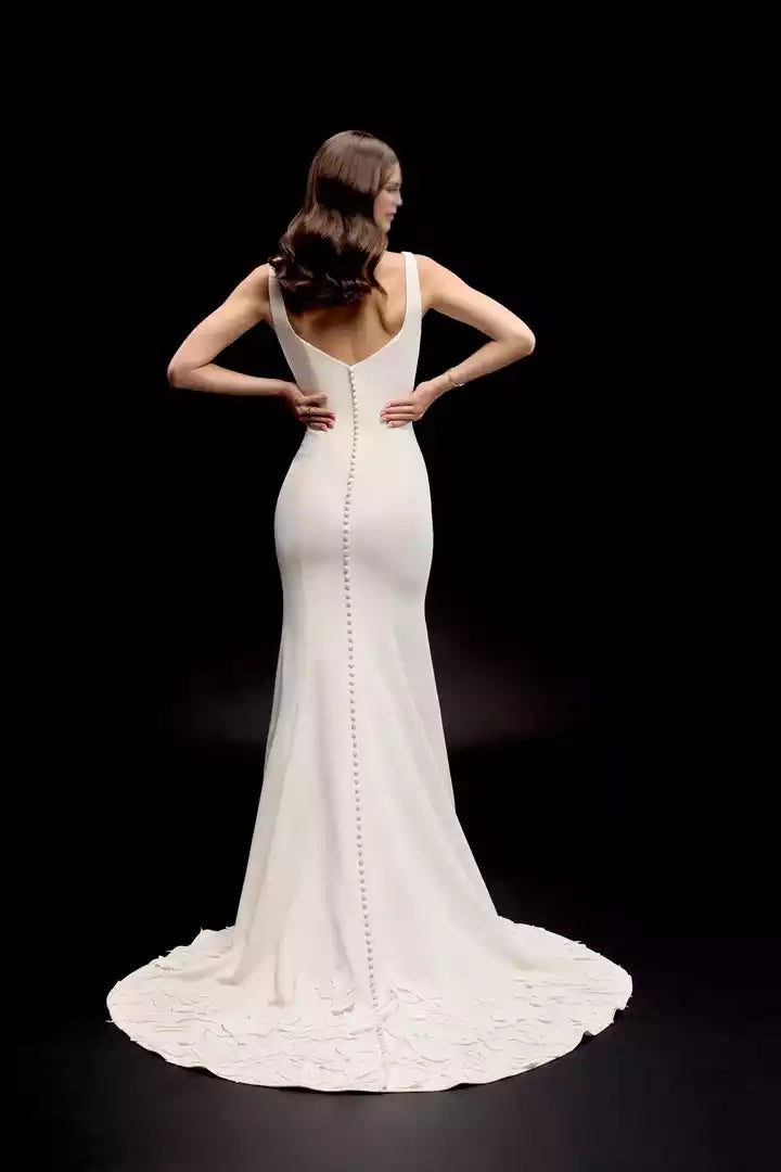 Modern Crepe Fit and Flare Gown  Appliqués Wedding Dress