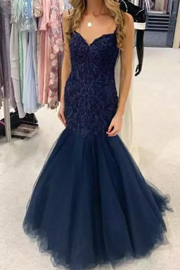 Navy Blue Lace & Tulle Spaghetti Strap Mermaid Gown – Regal & Glamorous Evening Party Dress