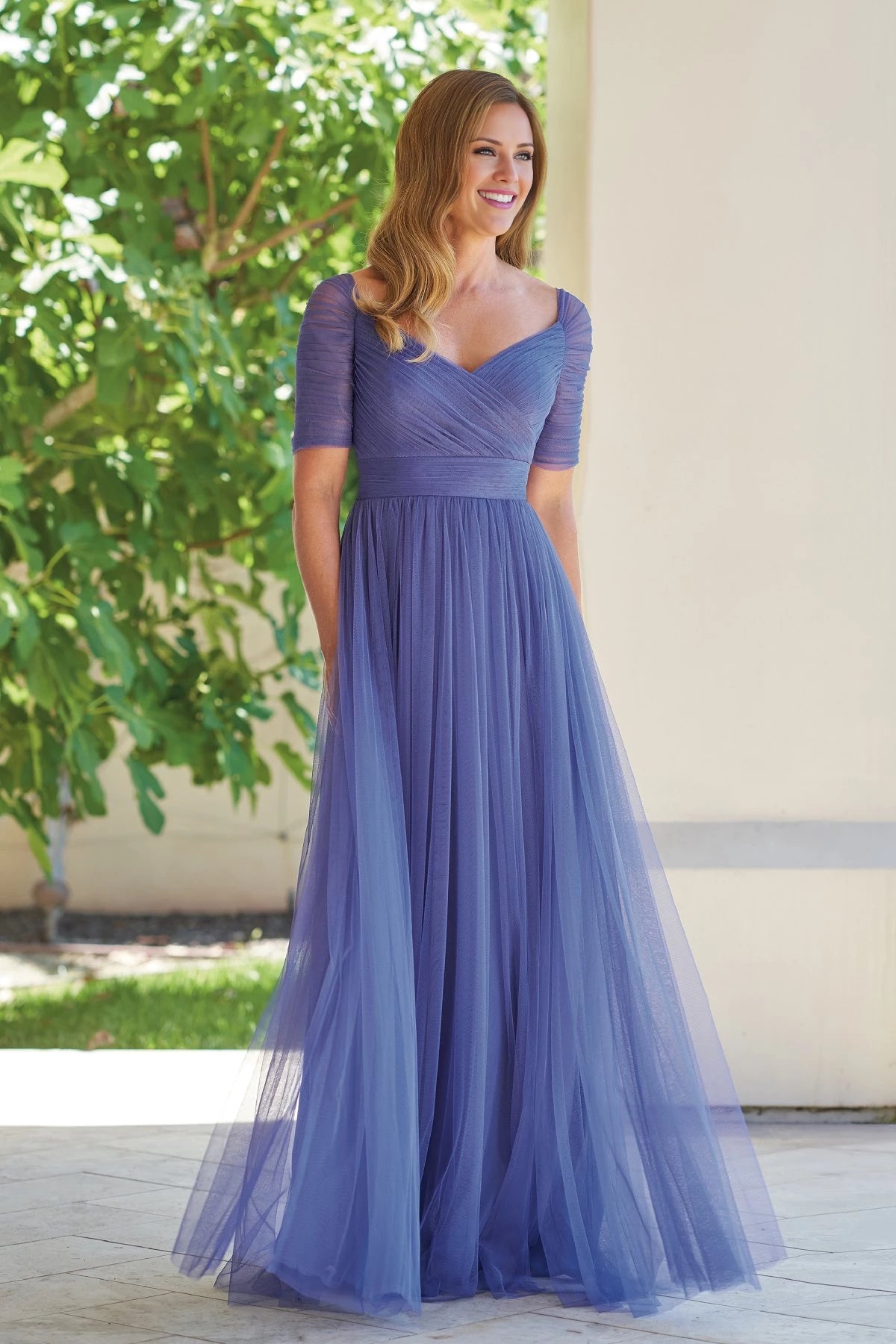 Netting with Lining MOB Dress with Portrait V-Neckline Mother of the Bride Dresses