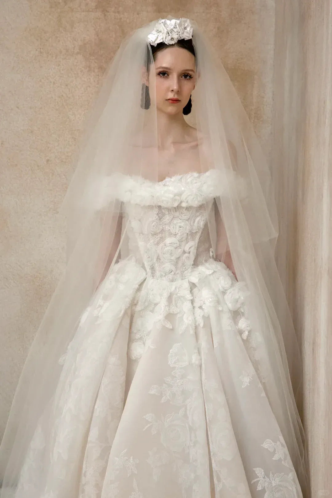 Off-the-Shoulder Sweetheart Neck Bridal Gown with Cathedral Train