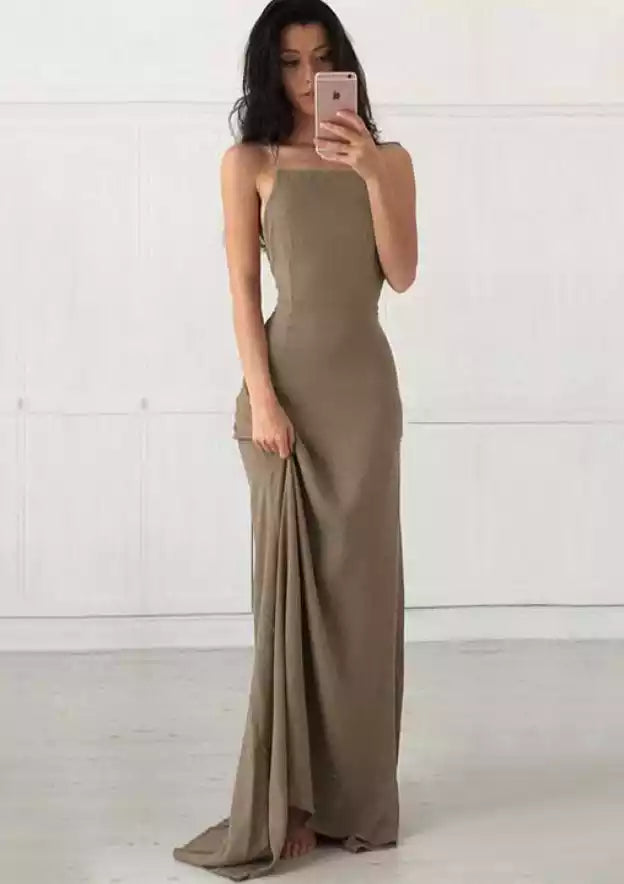 Olive Green Spaghetti-Strap Crisscross-Back Mermaid Gown – Minimalist & Alluring Evening Party Dress