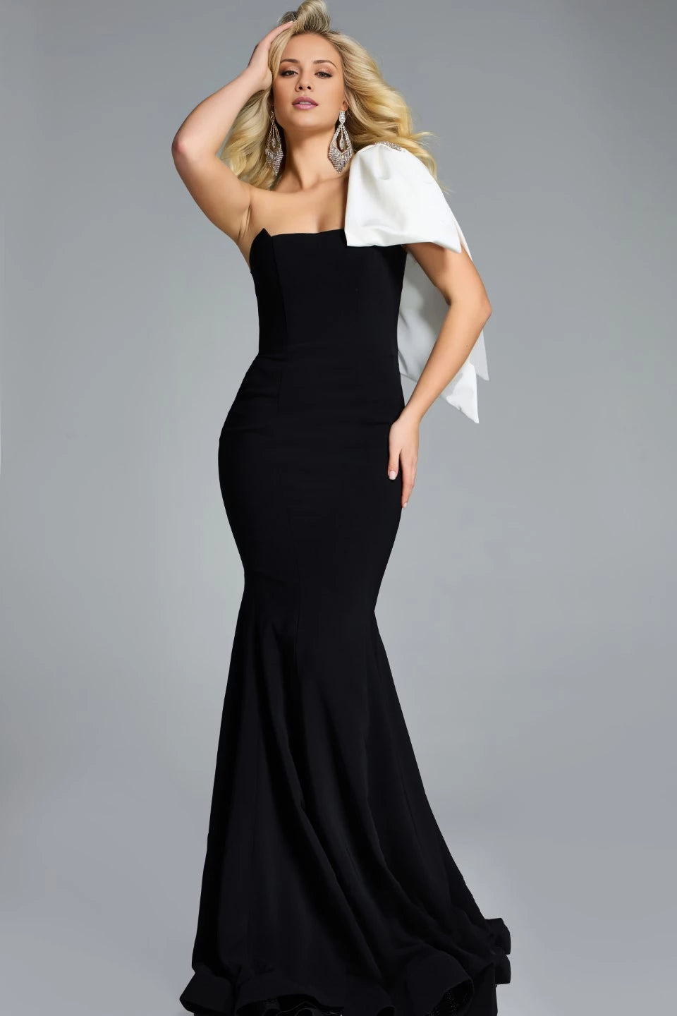 One-Shoulder Mermaid Gown with Dramatic Satin Bow  Evening Dresses
