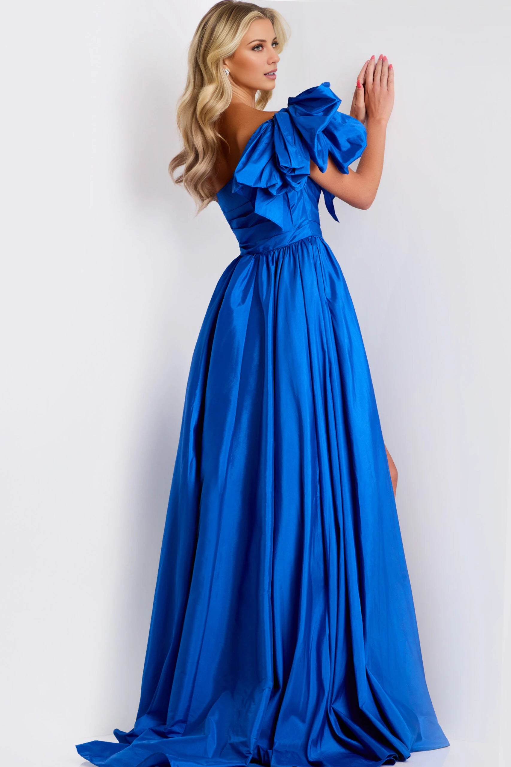 One Shoulder Royal Gown With Bow and Slit Evening Dresses