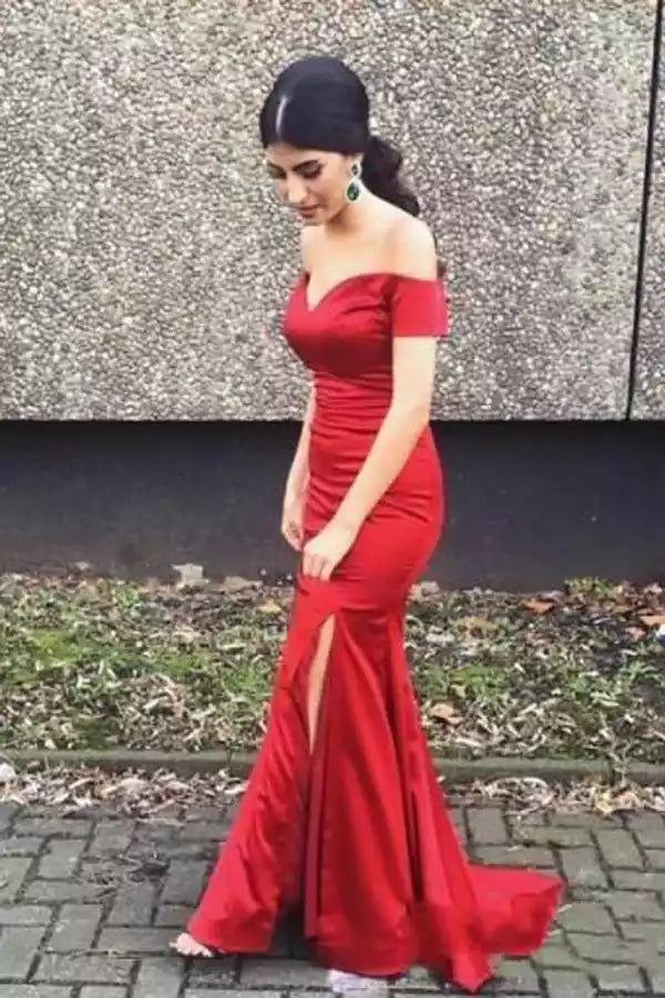 Opulent Crimson Off-the-Shoulder Gown with Mermaid Silhouette