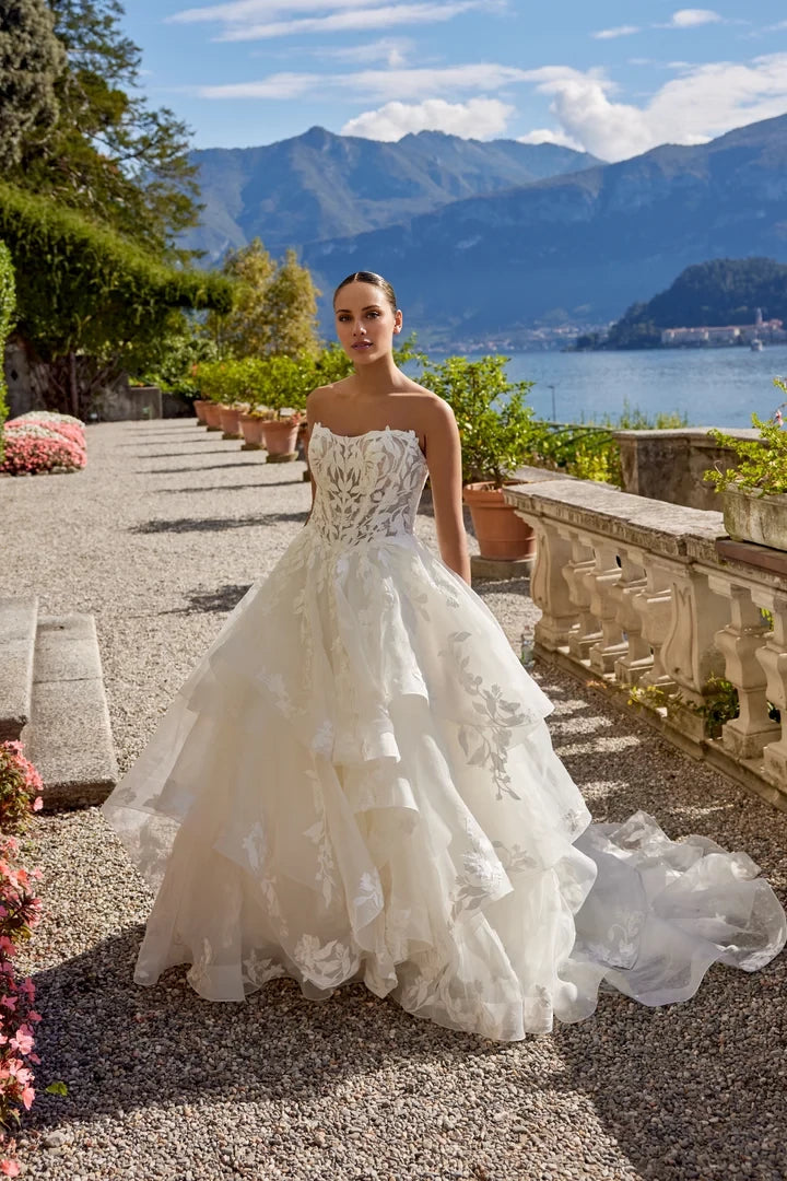Organza Ball Gown with Voluminous Ruffled Skirt Wedding Dresses
