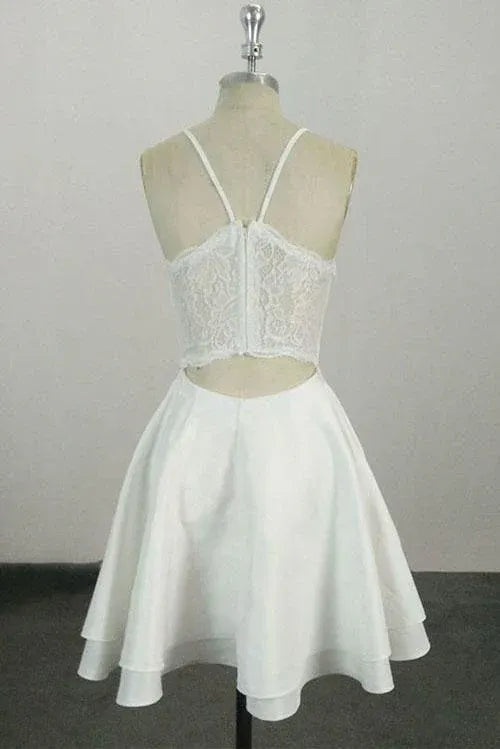 Playful A-Line V-Neck Spaghetti-Strap Lace Open-Back White Prom Dresses