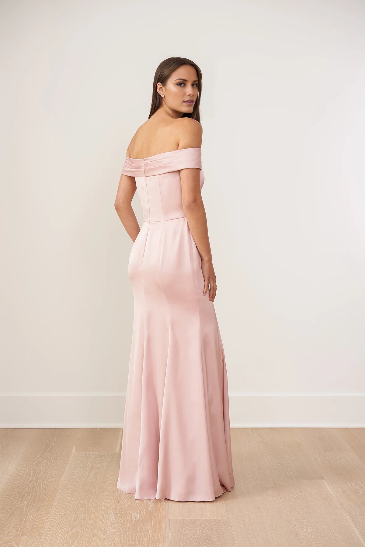 Pleated Portrait Collar and Front Slit Skirt Bridesmaid Dresses