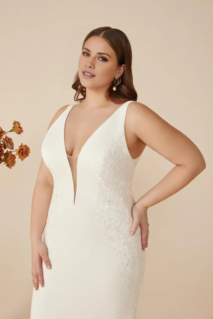 Plunging V-Neck Plus Size Crepe Fit and Flare Gown Wedding Dresses