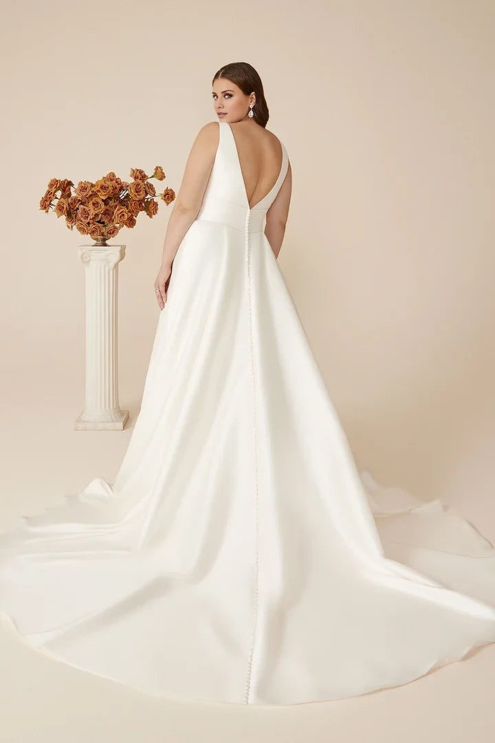 Plus Size Satin Backless A-Line Dress Wedding Dresses