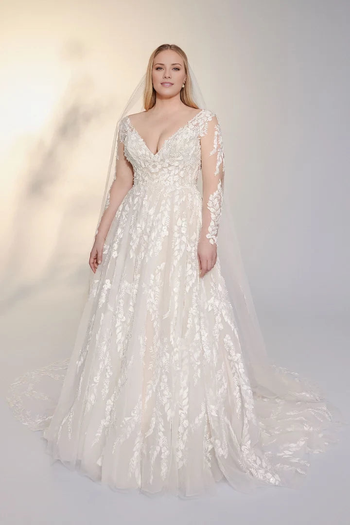 Plus Size Slim Ball Gown with Long Sleeves Wedding Dresses