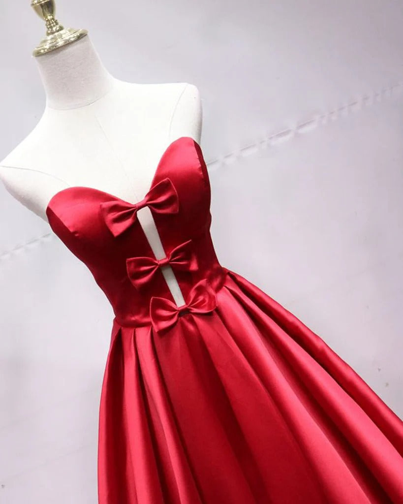 Red Sweetheart Neck Bow Detail Satin Ball Gown with Lace-Up Back