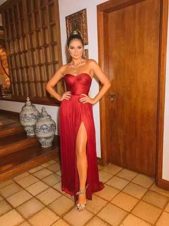 Regal Burgundy Pleated Strapless Gown with High Slit