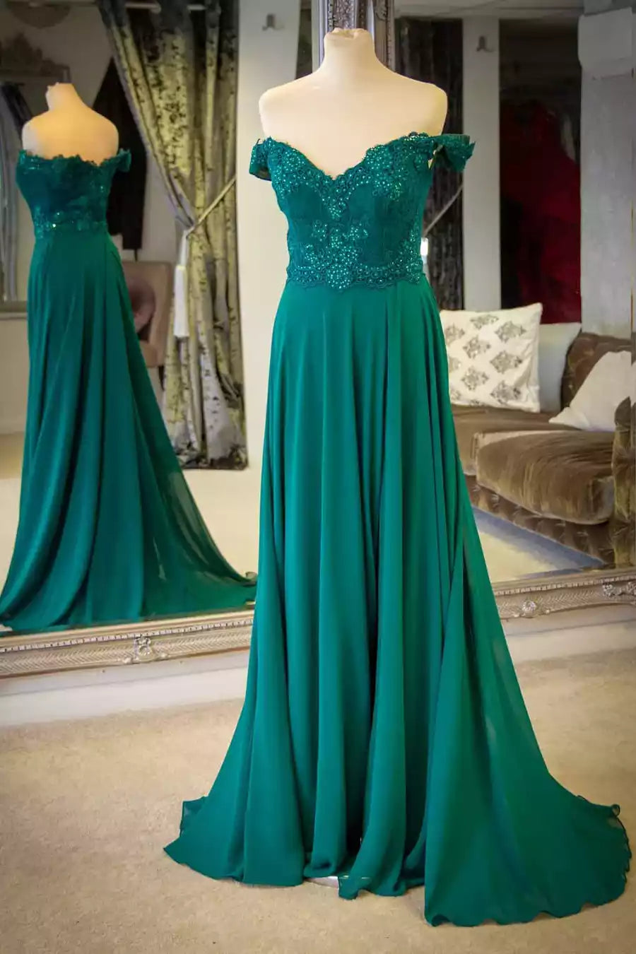 Regal Emerald Chiffon Gown with Off-the-Shoulder Beaded Lace Bodice
