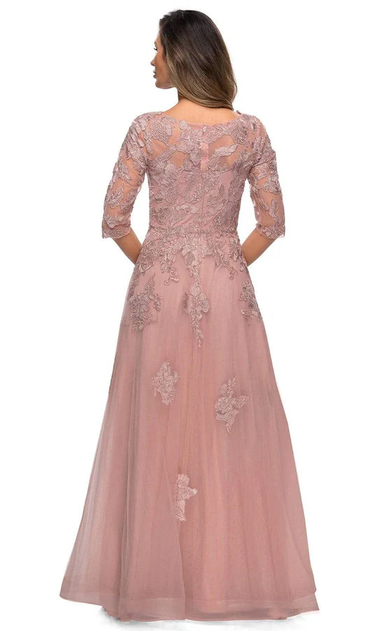 Romantic A-Line Boat-Neck Three-Quarter-Sleeve Sheer-Back Blush Lace-Tulle Floor-Length Mother of the Bride Dresses