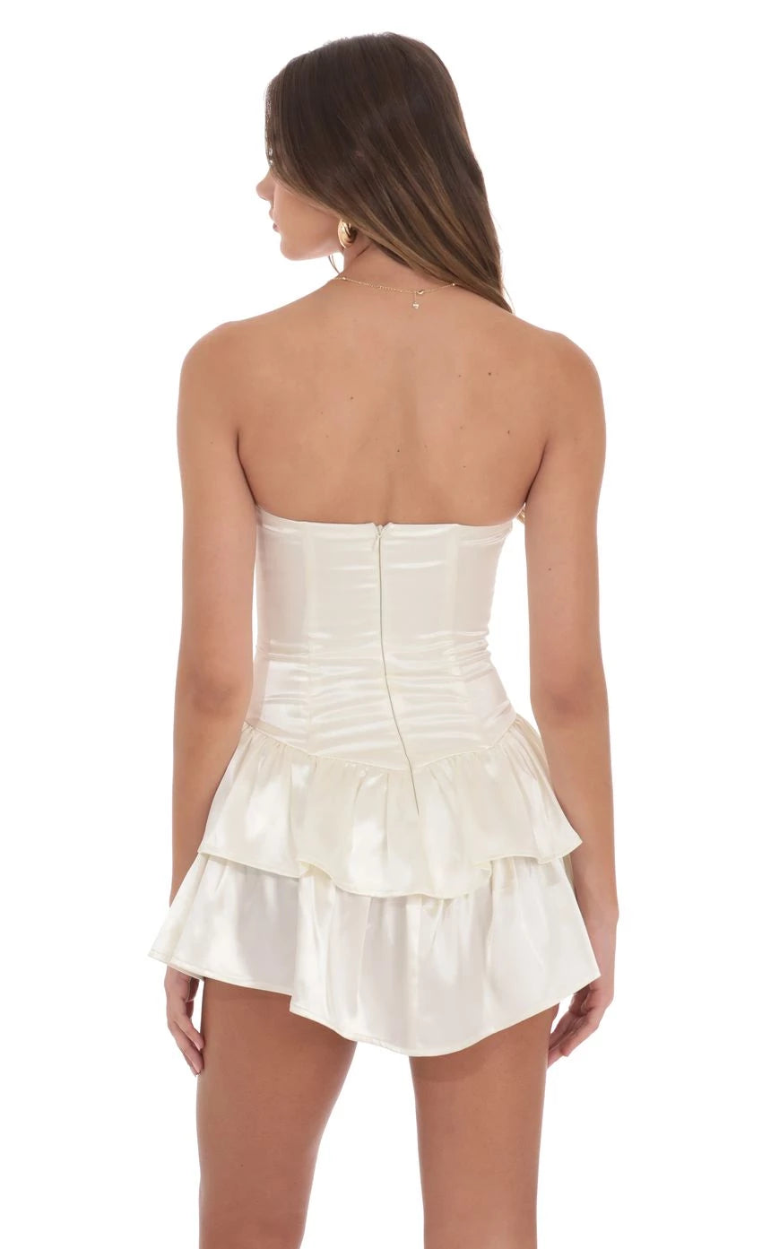 Romantic A-Line Strapless Satin-Ruffled Back-Zip Short Length Homecoming Dresses