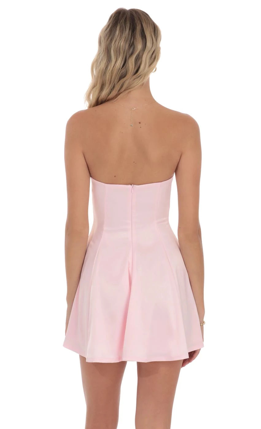 Romantic A-Line Strapless Satin-Sleeveless Back-Zip Short Length Homecoming Dresses