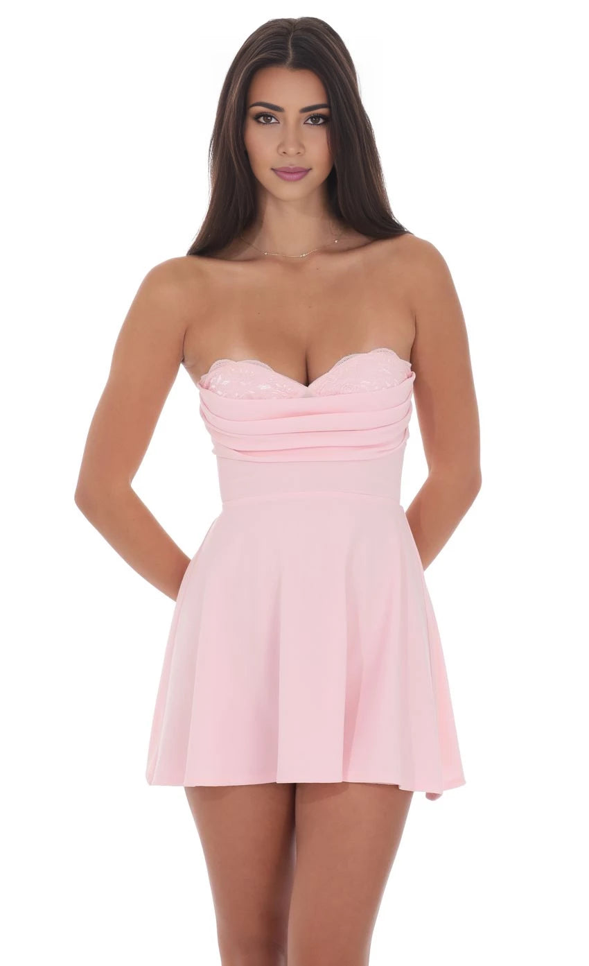 Romantic A-Line Strapless Sleeveless Lace-Up Back Short Length Homecoming Dresses