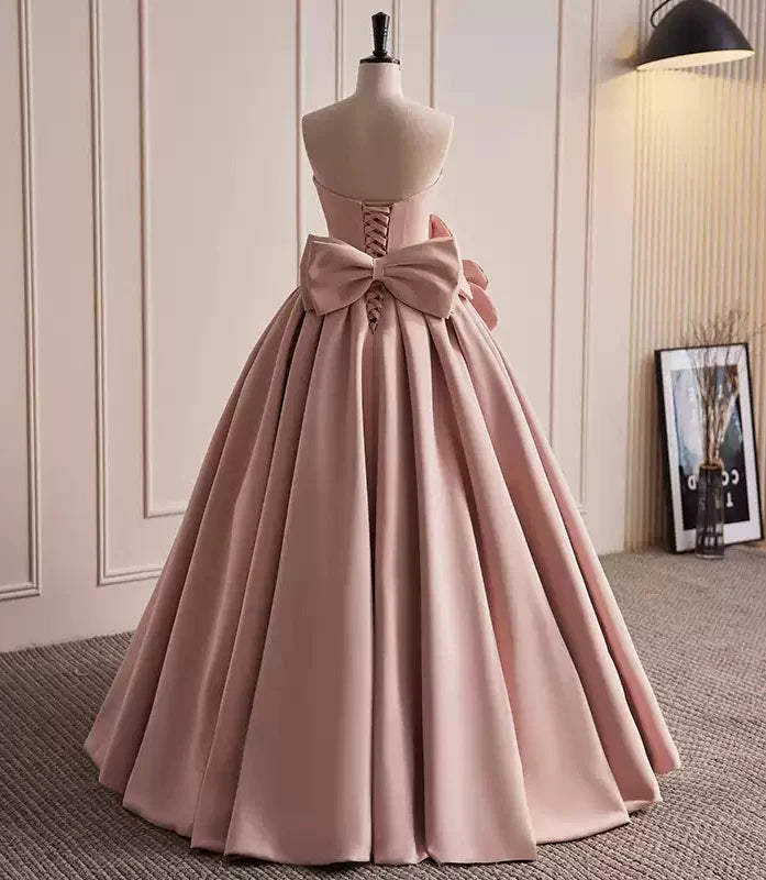 Romantic Ball Gown Strapless Sleeveless Lace - Up Back Long Length Evening Dresses