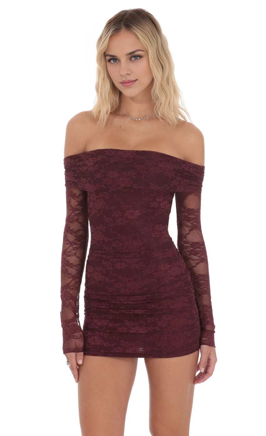 Romantic Sheath Off-Shoulder Lace-Long-Sleeve Back-Zip Short Length Homecoming Dresses