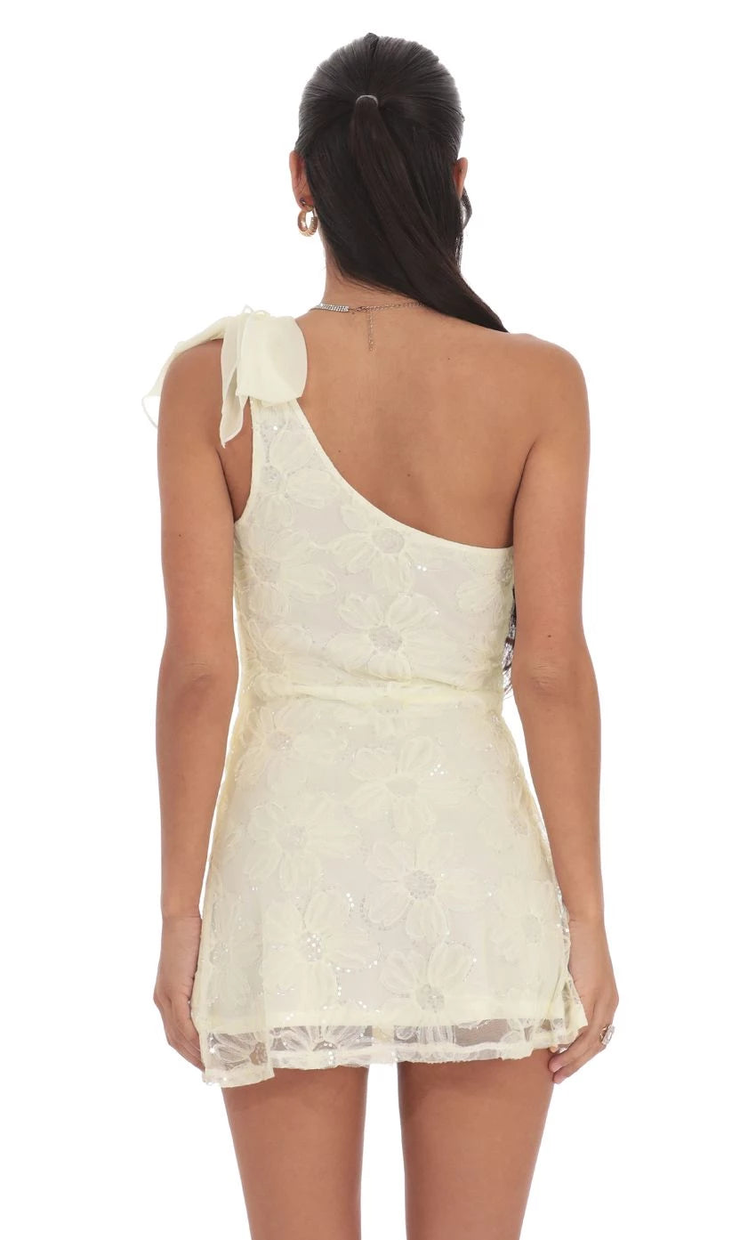 Romantic Sheath One-Shoulder Sleeveless Open-Back Short Length Homecoming Dresses