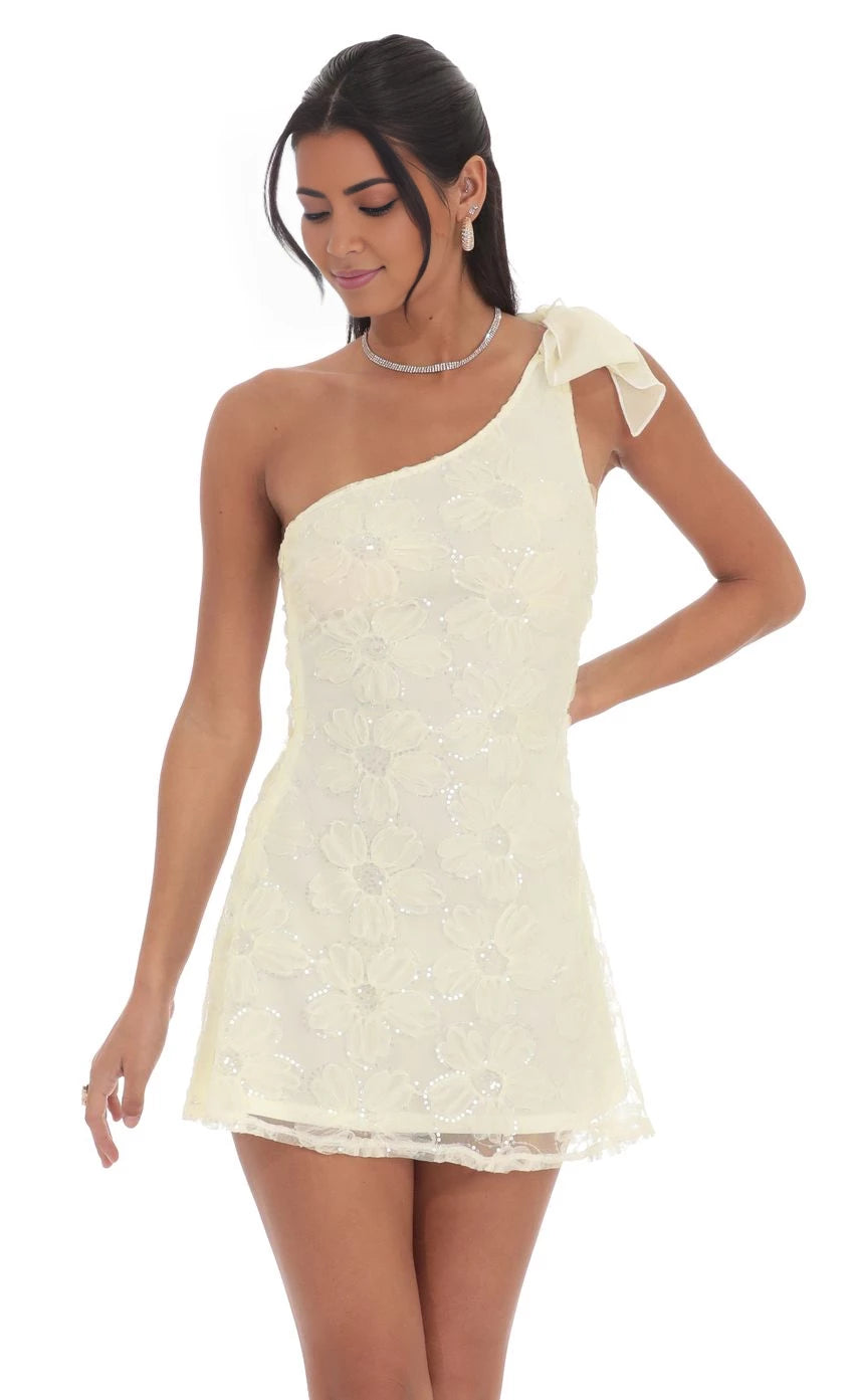 Romantic Sheath One-Shoulder Sleeveless Open-Back Short Length Homecoming Dresses